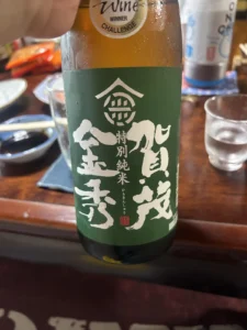 すっきりと心地よい甘み。広島・賀茂金秀 特別純米を冷酒で楽しむひととき